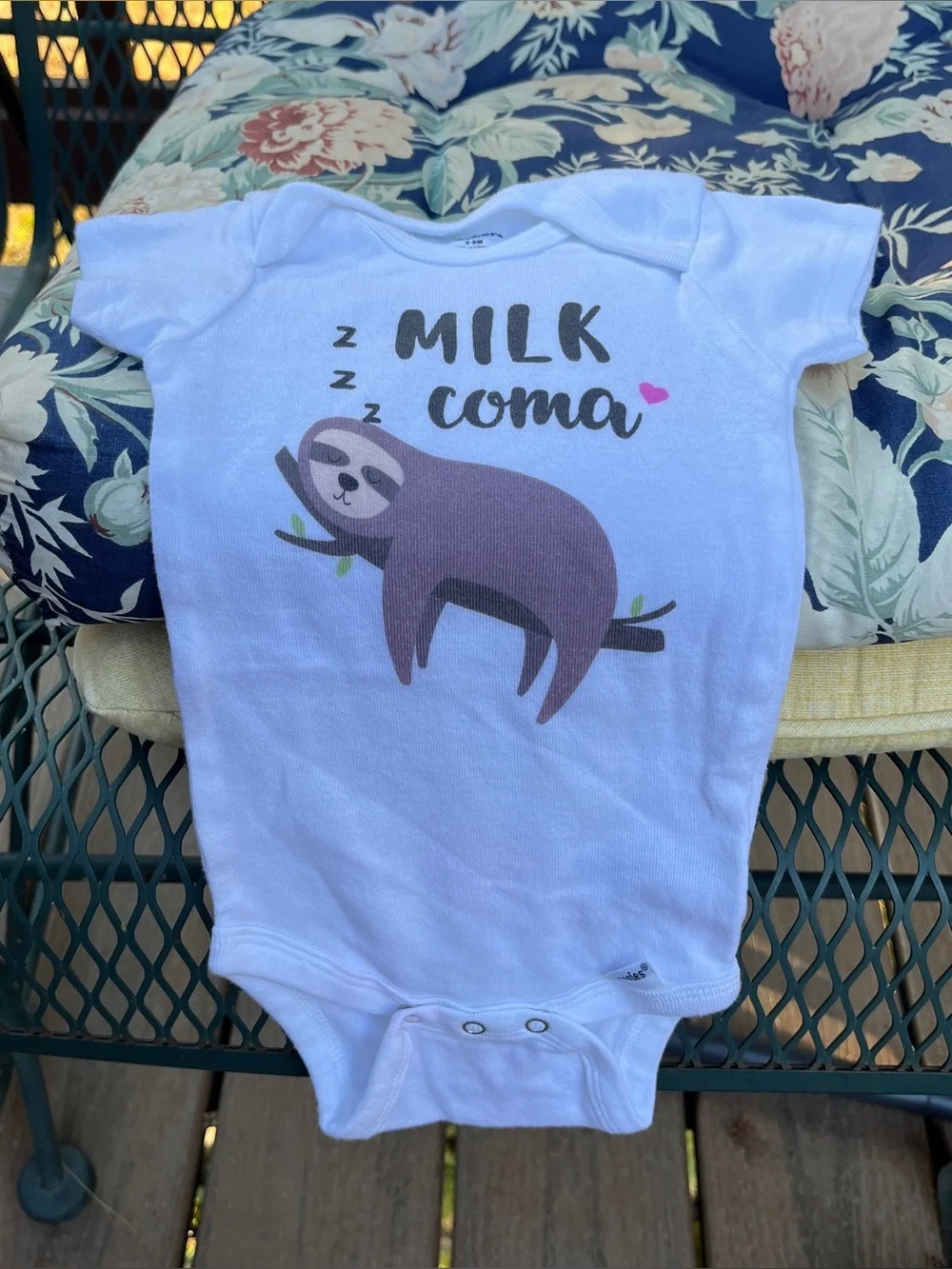 Milk Coma Sloth Gerber Baby White Cotton Short Sleeve Onesie Bodysuit 6-9M
